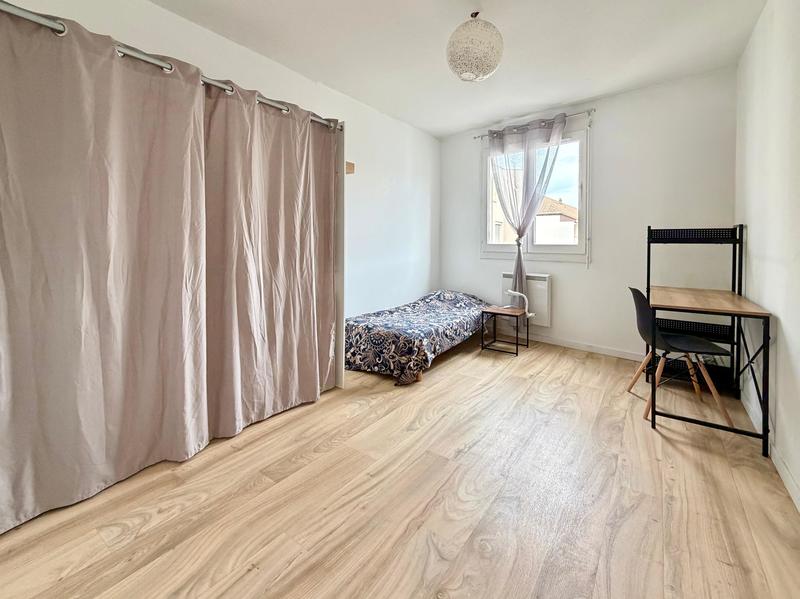 Appartement - 104 m² - 5 pièces