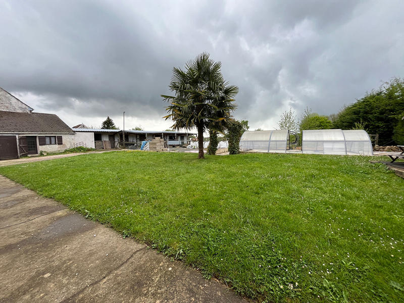 Maison - 180 m² - 6 pièces