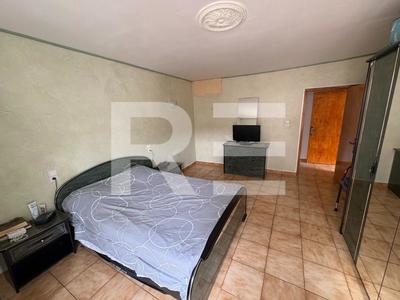 Maison de village - 96 m² - 6 pièces