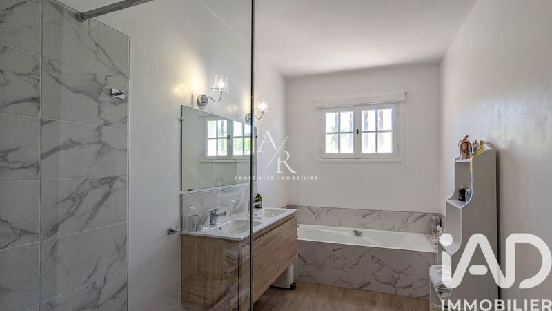 Maison - 126 m² - 4 pièces