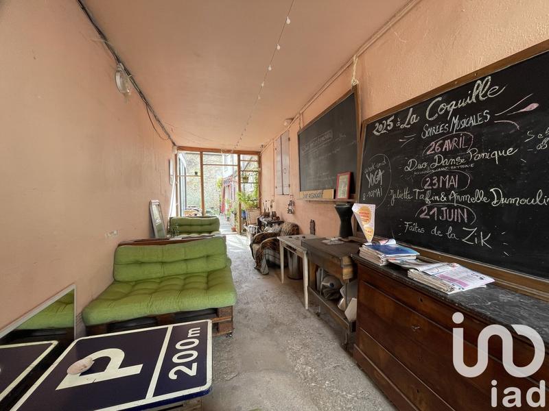 Maison - 240 m² - 9 pièces