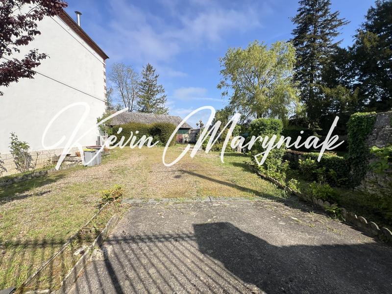 Maison - 296 m² - 6 pièces