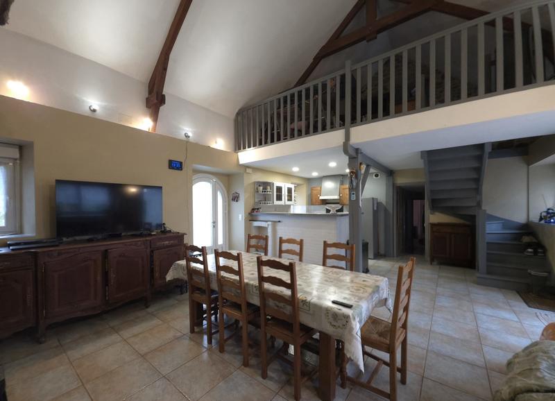 Maison - 108 m² - 4 pièces