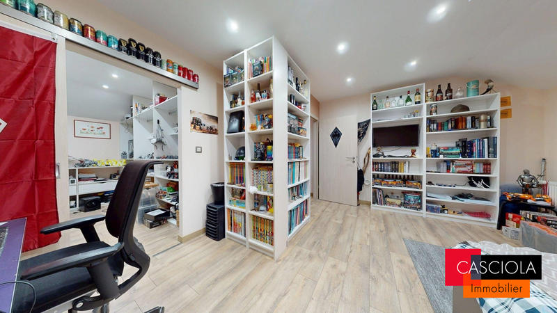 Maison ancienne - 212 m² - 7 pièces