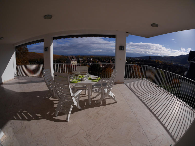 Maison - 380 m² - 11 pièces