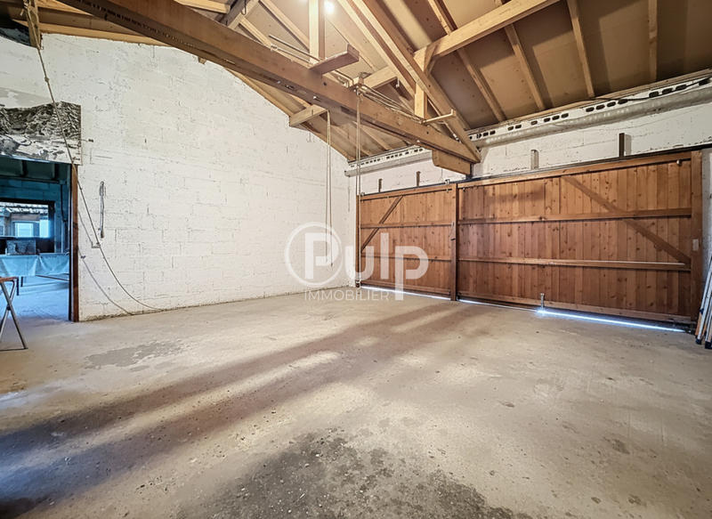 Maison - 248 m² - 13 pièces