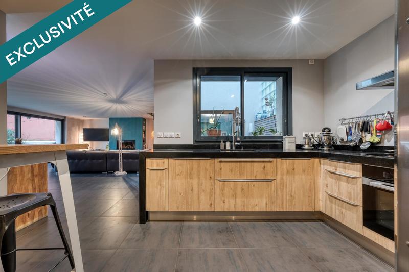 Maison - 183 m² - 7 pièces