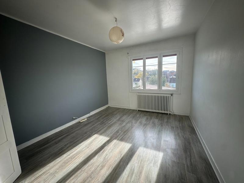 Maison - 166 m² - 7 pièces