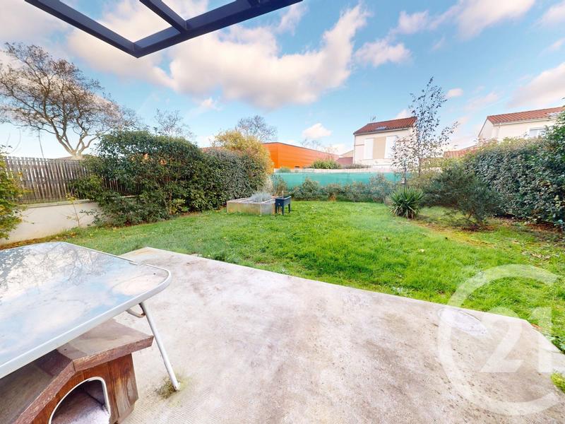 Maison - 69 m² - 3 pièces