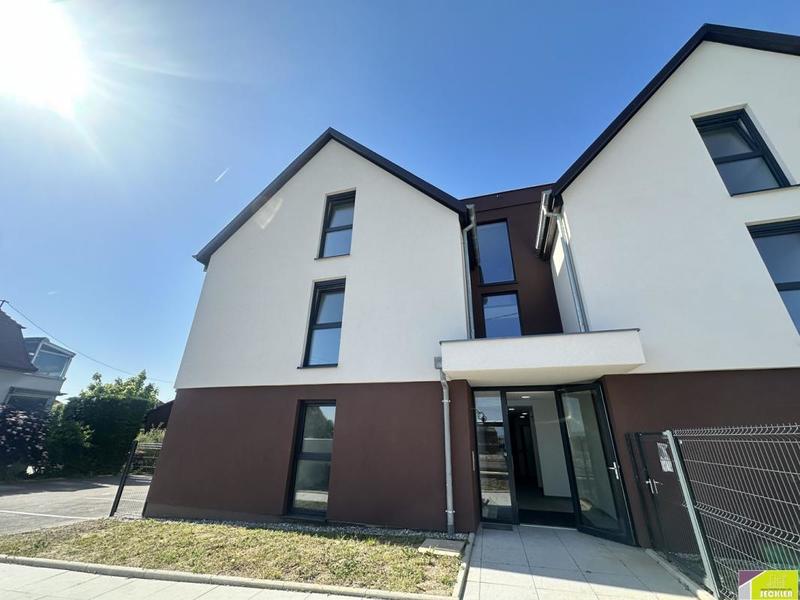 Appartement - 100 m² - 4 pièces