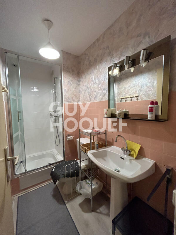 Appartement - 102 m² - 5 pièces