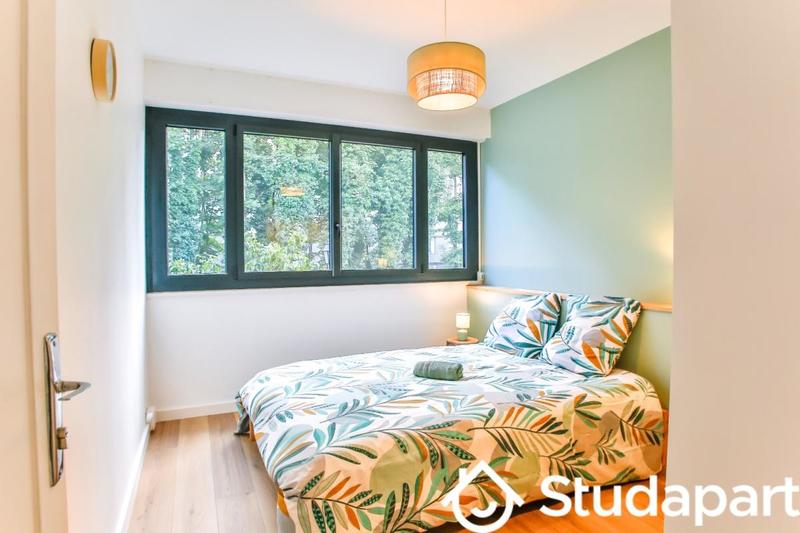 Chambre - 10 m² - 1 pièce