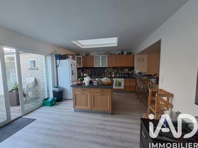 Maison - 144 m² - 5 pièces