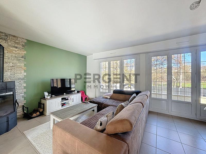 Maison - 95 m² - 5 pièces