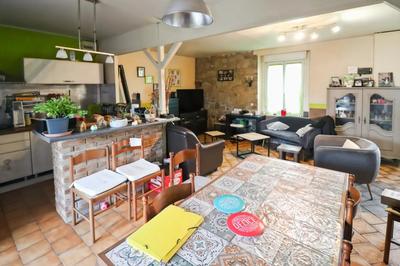 Maison en pierre - 109 m² - 5 pièces