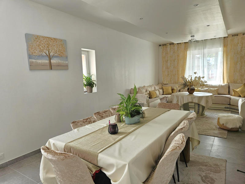 Maison - 168 m² - 6 pièces