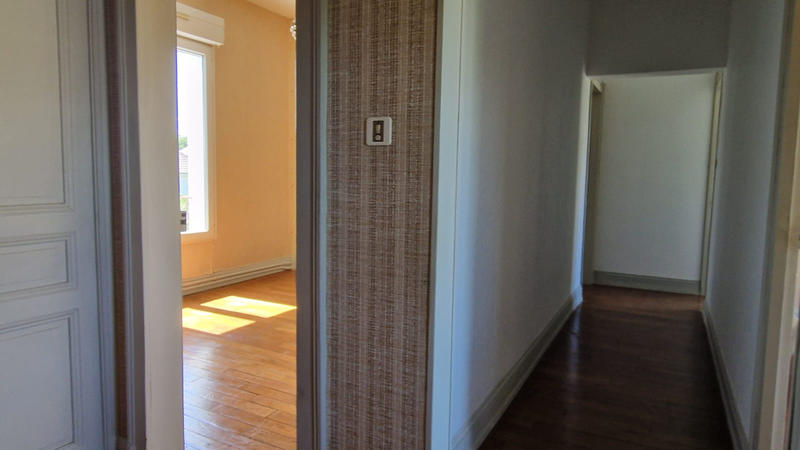 Maison - 93 m² - 5 pièces