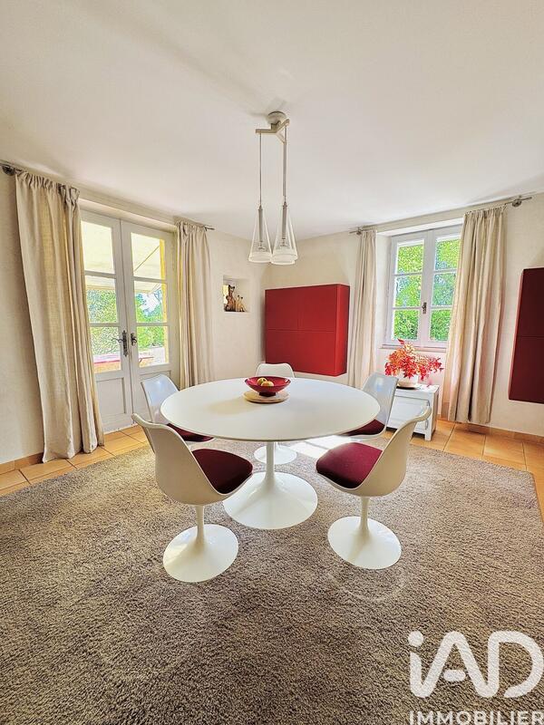 Maison de maîtres - 170 m² - 6 pièces