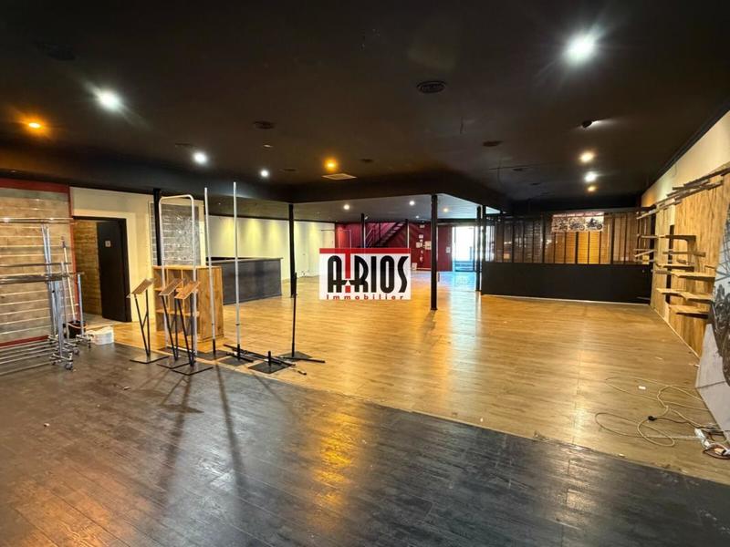 Local d'activité / Entrepôt - 550 m²