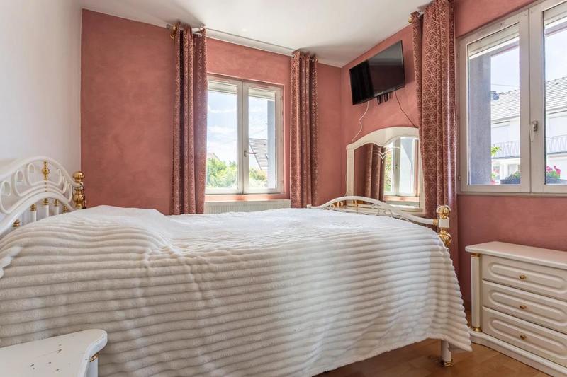 Maison - 191 m² - 9 pièces