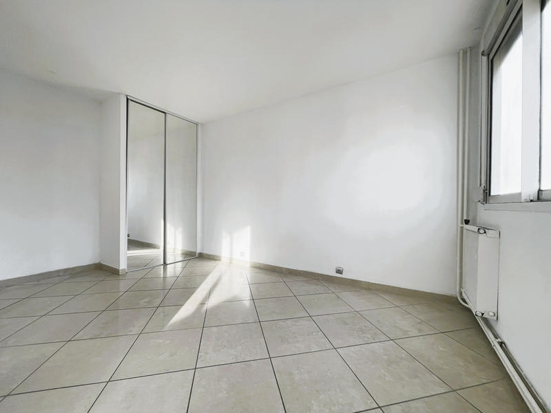 Appartement - 86 m² - 4 pièces