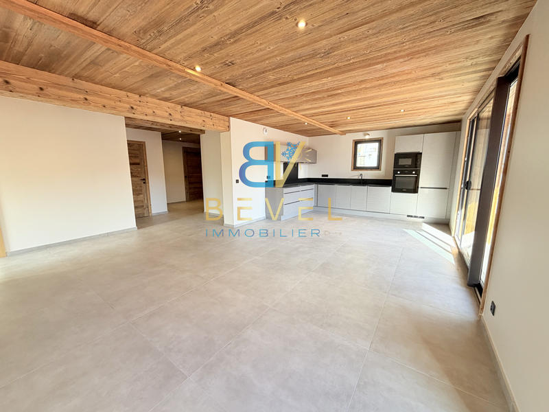 Appartement - 88 m² - 4 pièces