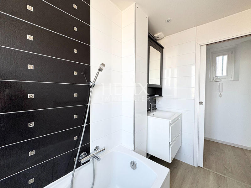 Appartement - 84 m² - 4 pièces