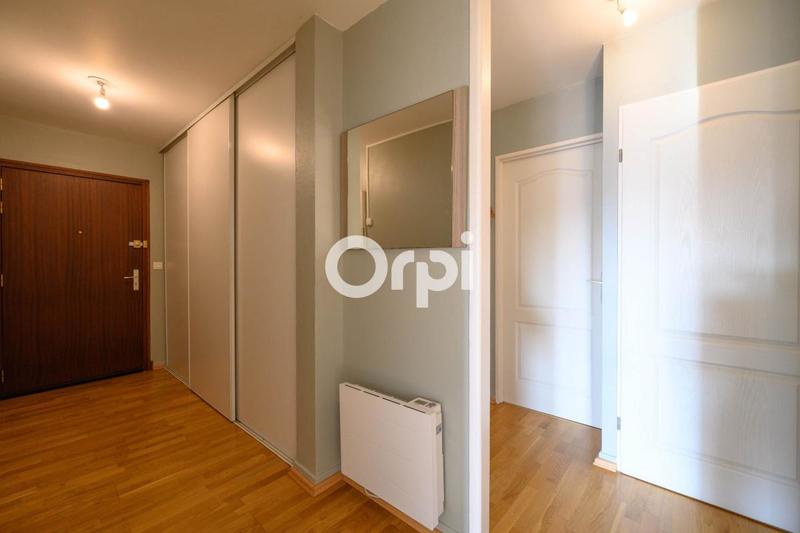 Appartement - 75 m² - 3 pièces