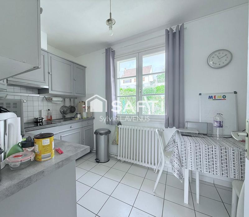 Maison - 180 m² - 7 pièces