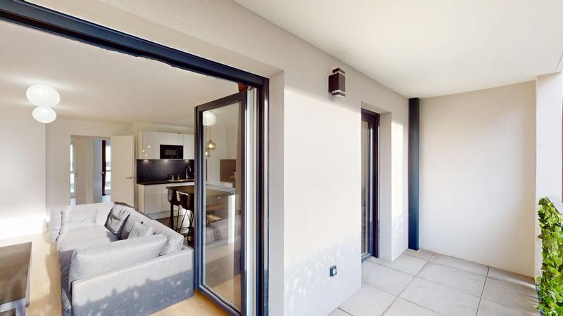 Appartement - 99 m² - 4 pièces