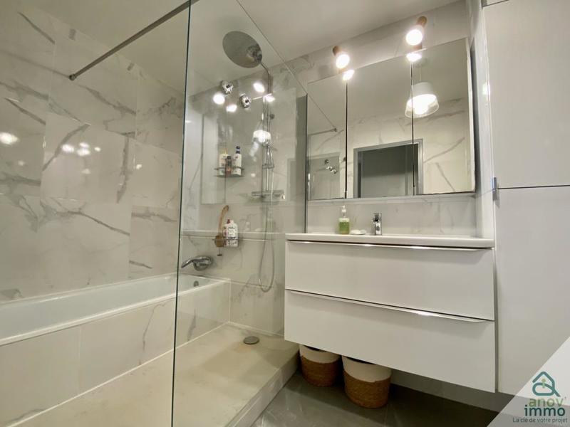 Appartement - 130 m² - 5 pièces