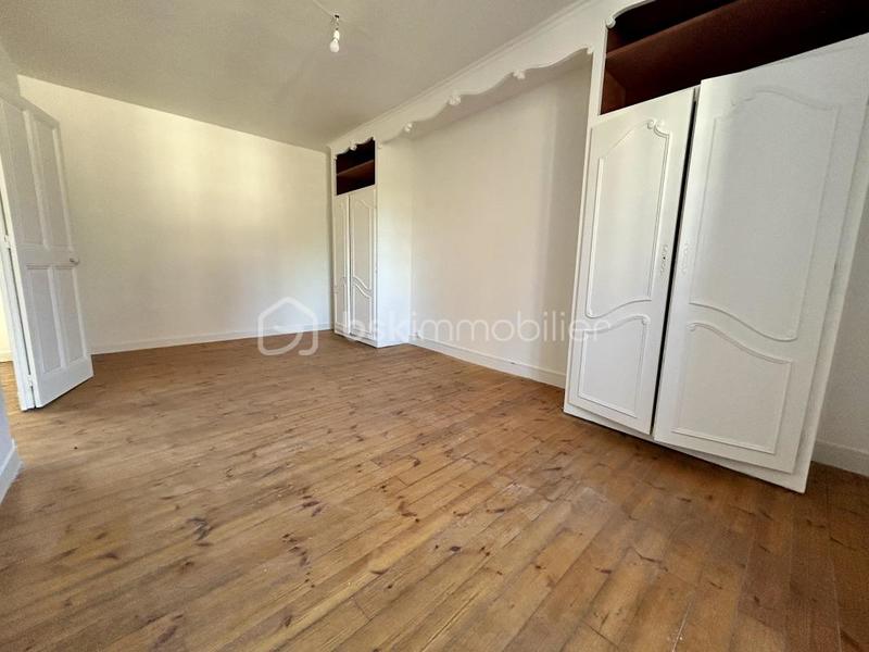 Maison de ville - 220 m² - 11 pièces