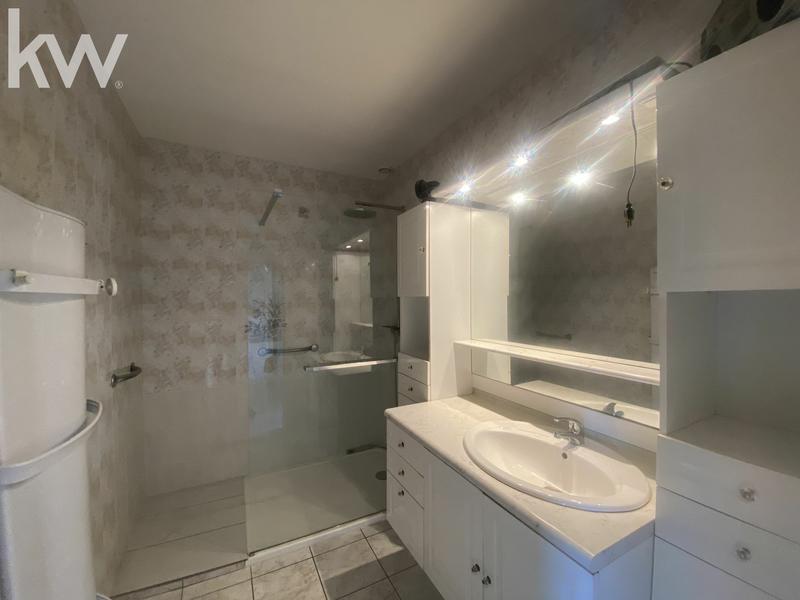 Maison traditionnelle - 100 m² - 5 pièces