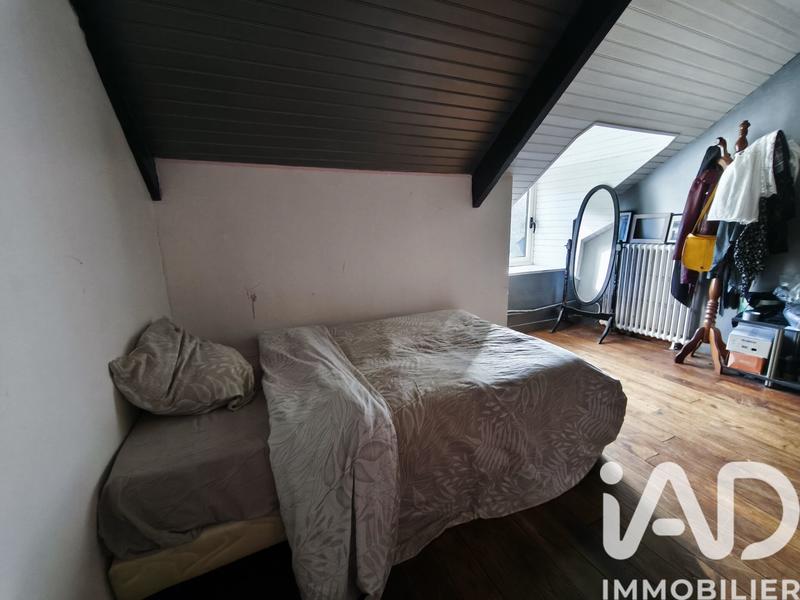 Maison - 240 m² - 6 pièces