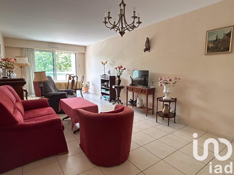 Appartement - 93 m² - 4 pièces