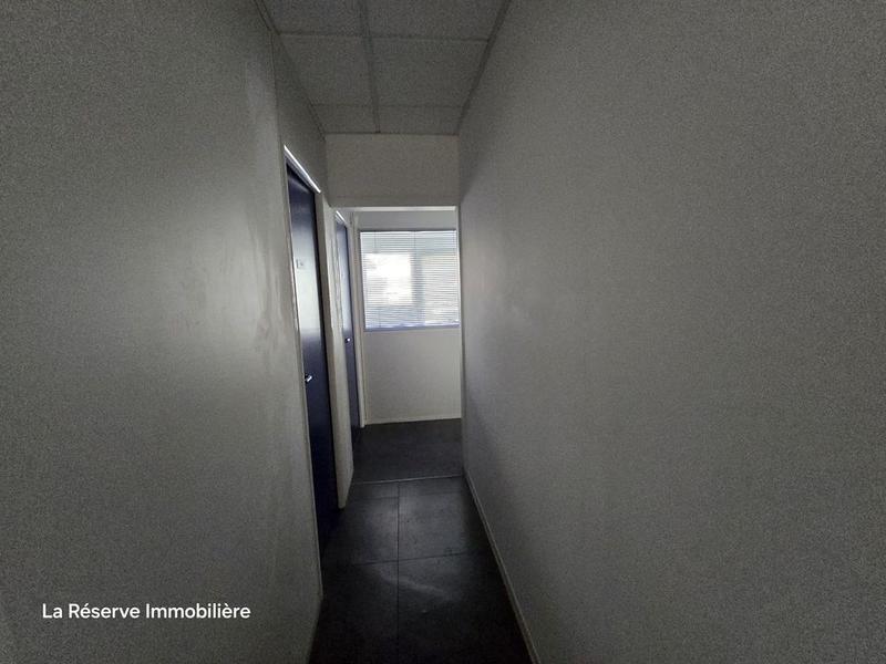 Bureau - 162 m²