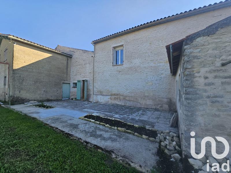 Maison - 210 m² - 6 pièces