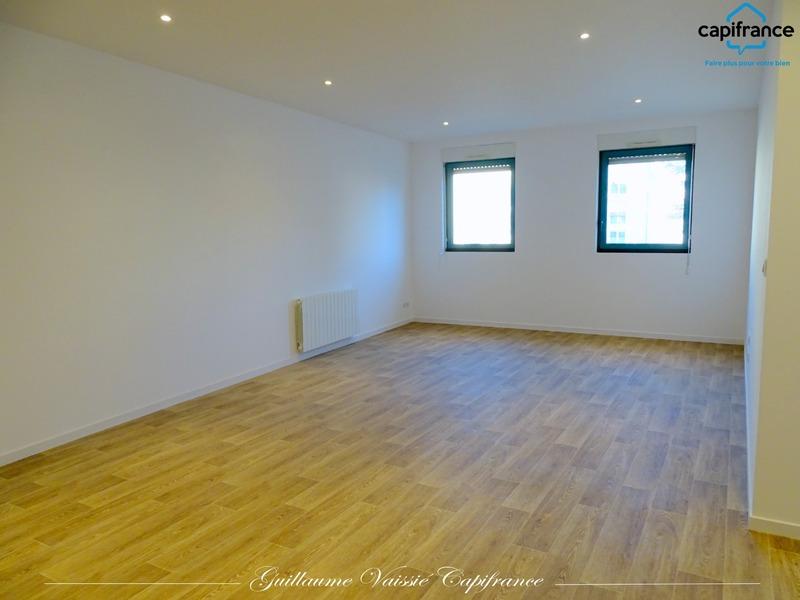 Appartement - 95 m² - 4 pièces