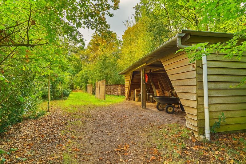 Maison - 210 m² - 8 pièces