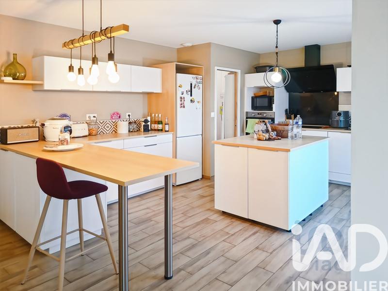 Maison - 102 m² - 4 pièces