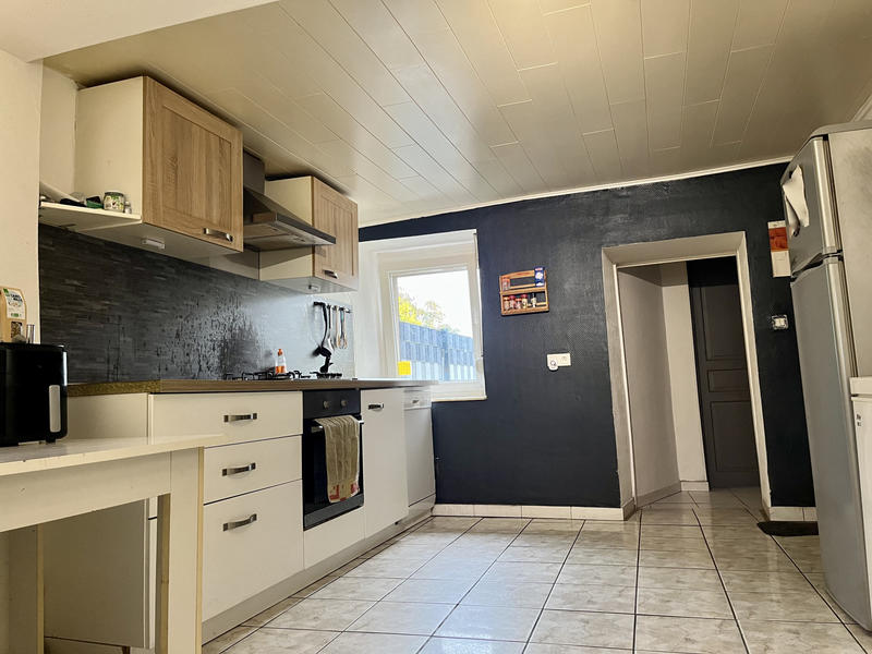 Appartement - 225 m² - 8 pièces