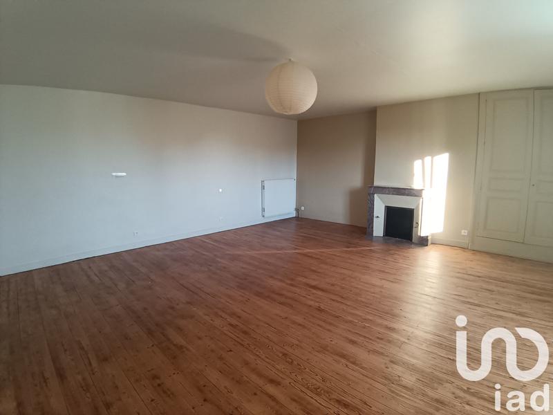 Maison - 206 m² - 5 pièces