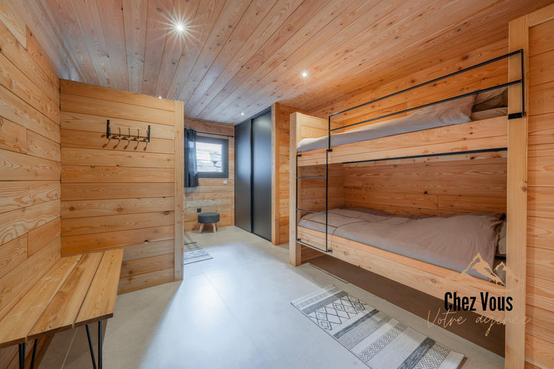 Châlet - 255 m² - 6 pièces