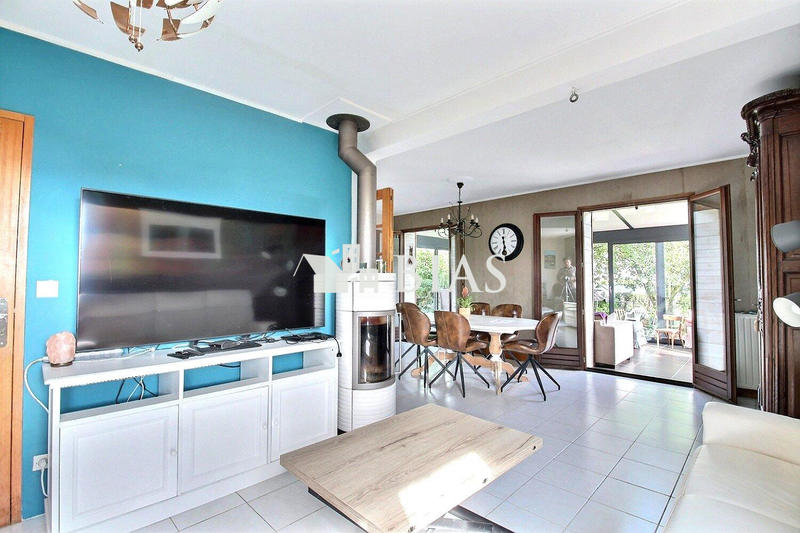 Maison - 130 m² - 7 pièces