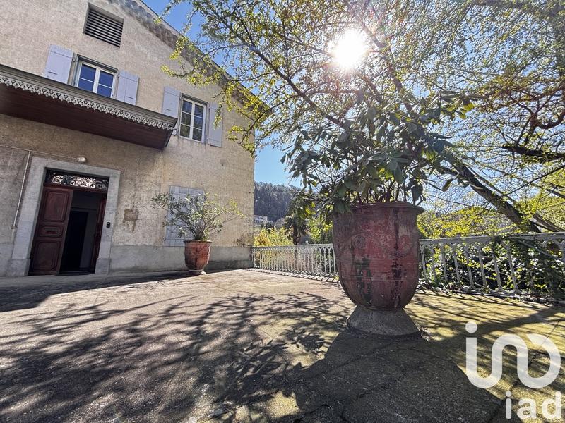 Appartement - 389 m² - 10 pièces