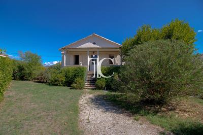 Maison - 117 m² - 5 pièces