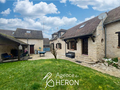 Propriété - 137 m² - 5 pièces