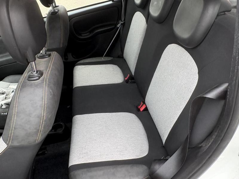 Fiat Panda 1.0i Hybrid 70cv Bvm6