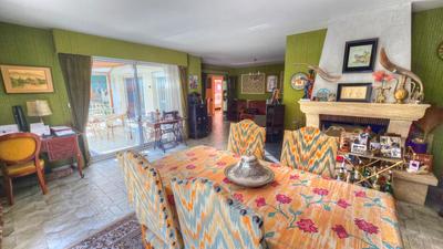 Maison - 164 m² - 5 pièces