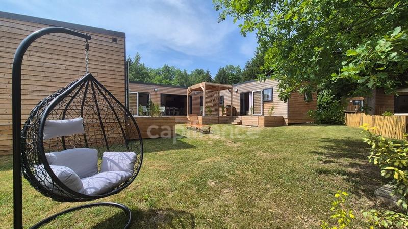 Mobil-home - 110 m² - 7 pièces